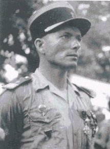 11/09/52 - Commandant RAFFALLI (39 ans) 2eme BEP 11/09/52 - Commandant RAFFALLI (39 ans) 2eme BEP