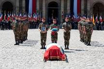 Bigeard aux Invalides Bigeard aux Invalides