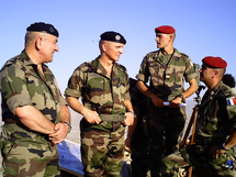Le général Georgelin prépare sur le terrain le redéploiement français en Afghanistan