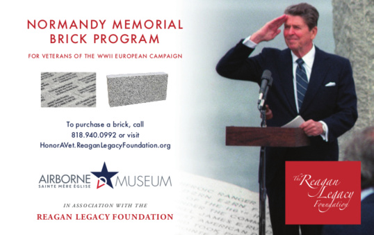 Briques commémoratives en l'honneur des vétérans à l'Airborne Museum de Sainte-Mère-Eglise Briques commémoratives en l'honneur des vétérans à l'Airborne Museum de Sainte-Mère-Eglise