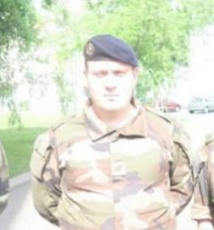 05/06/2018 - Un militaire de l'operation Sentinenelle secourt un enfant suspendu à un balcon à Lyon 05/06/2018 - Un militaire de l'operation Sentinenelle secourt un enfant suspendu à un balcon à Lyon