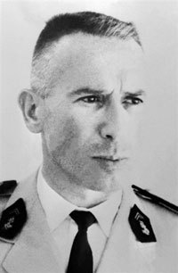 04/04/1975 - commandant Pierre GALOPIN