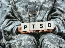 SOUTENONS Cheyenne CARON qui se lance dans un film en hommage aux blessés de guerre (Cagnotte ULULE) SOUTENONS Cheyenne CARON qui se lance dans un film en hommage aux blessés de guerre (Cagnotte ULULE)