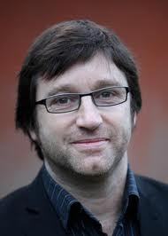 Tweet de Xavier CANTAT : Il crache sur nos morts ! scandaleux ! ignoble ! Tweet de Xavier CANTAT : Il crache sur nos morts ! scandaleux ! ignoble !