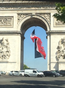 LAMENTABLE, HONTEUX ! FRANCE TON PAYS FOUT LE CAMP ! LAMENTABLE, HONTEUX ! FRANCE TON PAYS FOUT LE CAMP !